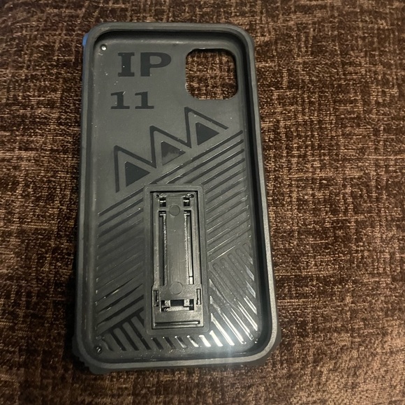 iPhone 11 - Picture 4 of 4